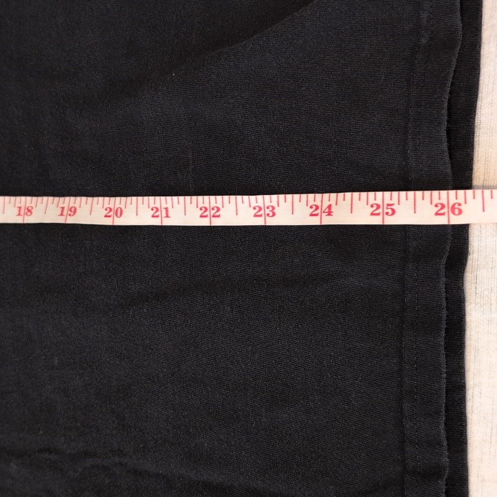 Vans Black T-Shirt with Bone and Floral Daisy Design Gender Neutral size Medium - Picture 16 of 16